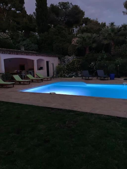 Villa La Californienne à Carqueiranne Extérieur photo