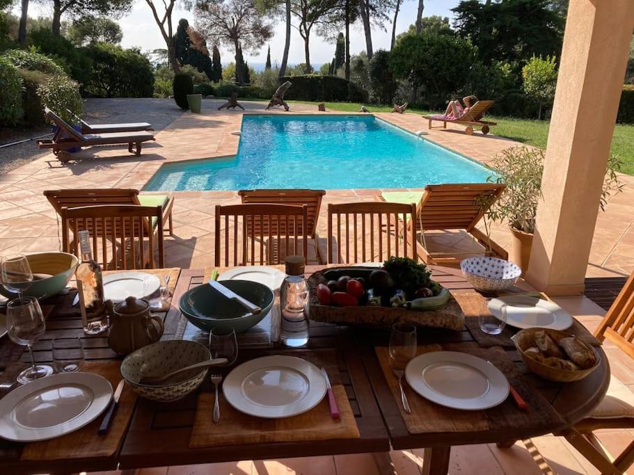 Villa La Californienne à Carqueiranne Extérieur photo